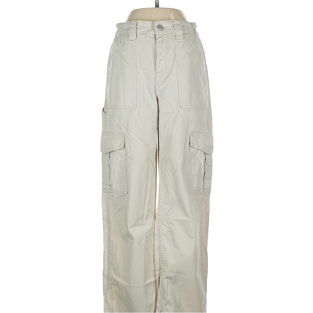 urban BDG Light Beige Cargo Pants